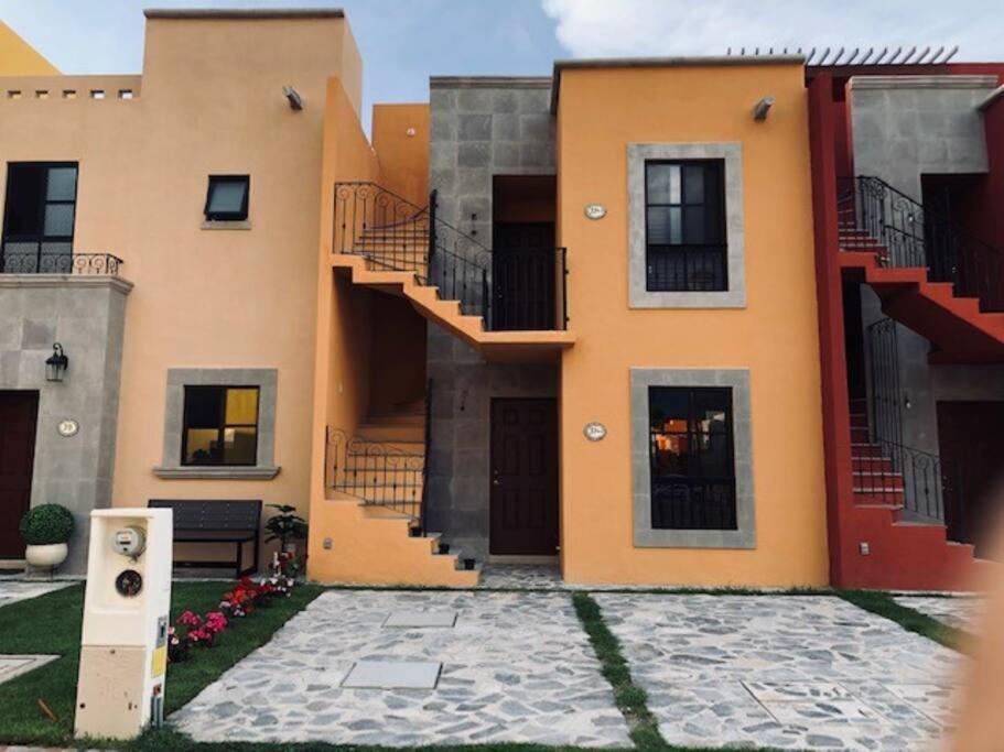 Depa En San Miguel De Allende Zirandaro Con Piscina Buitenkant foto